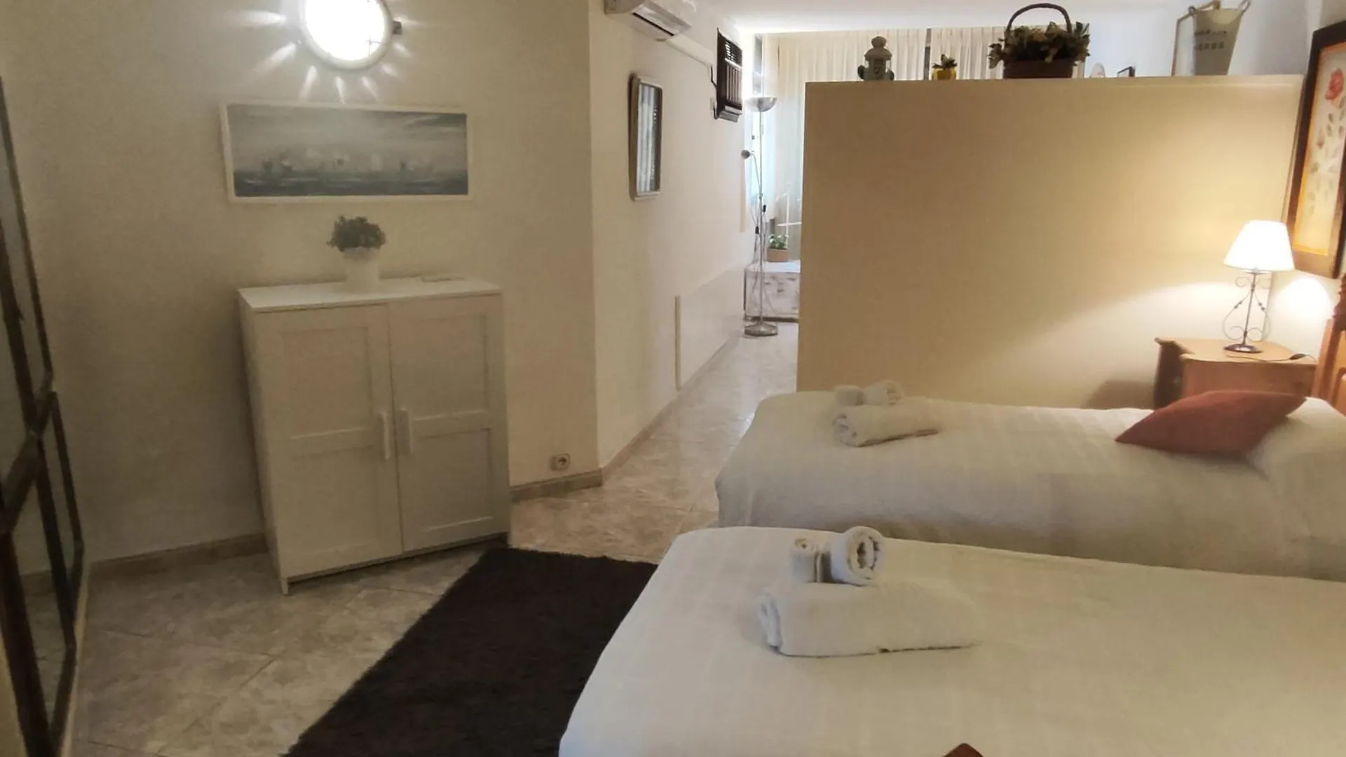 Seaside Escape In Marbella Lejlighed